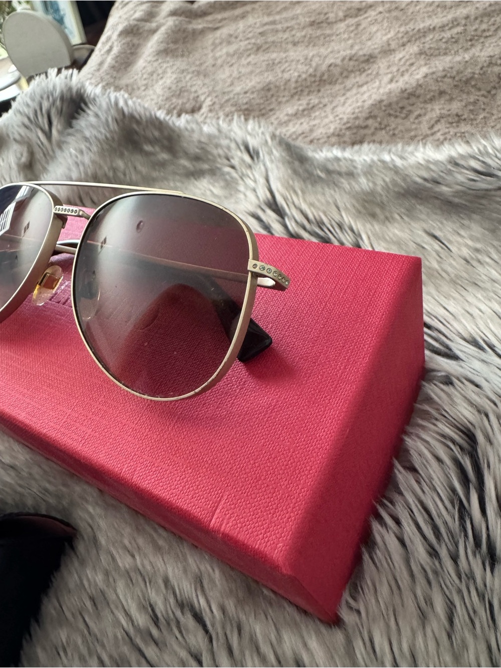 Valentino Aviator Sunglasses - Picture 3 of 6